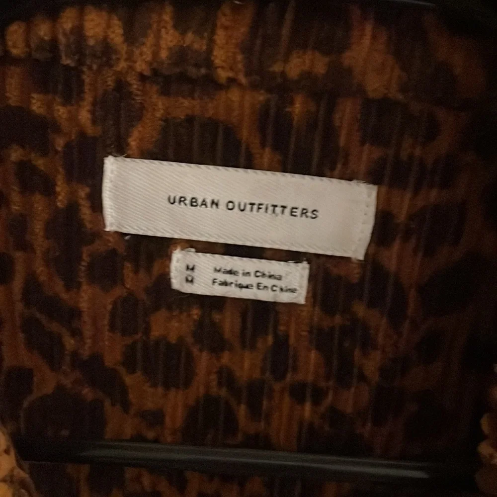 Urban Outfitters Jacket - Picture 2 of 3